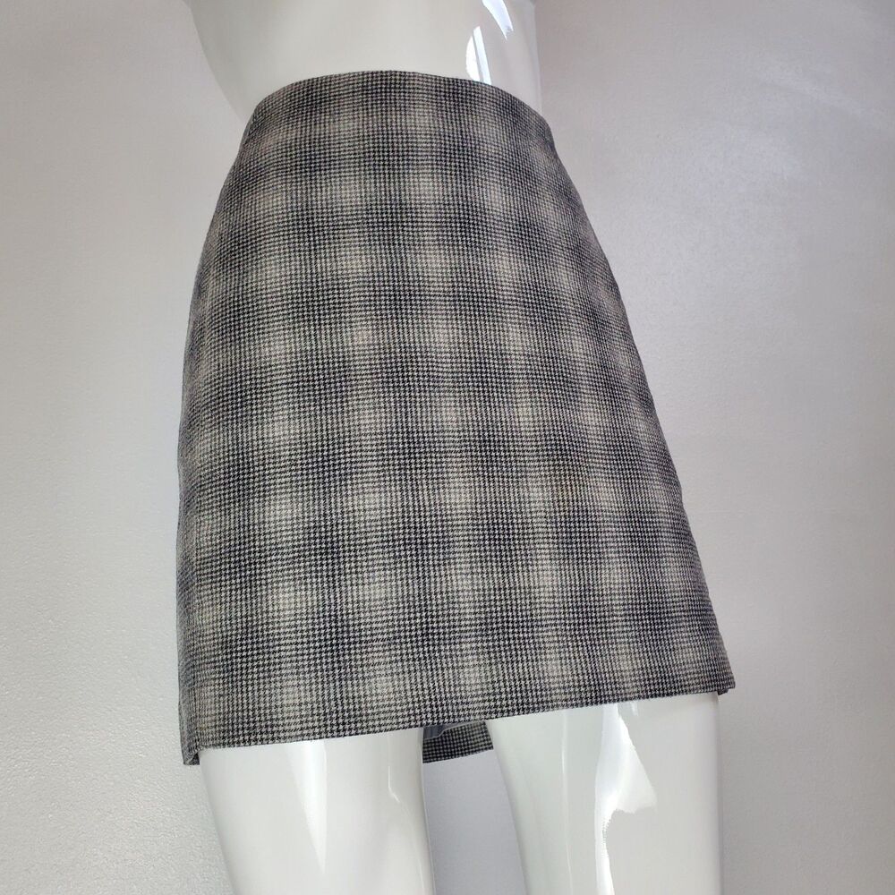 Banana Republic Gray Plaid Wool Mini Skirt